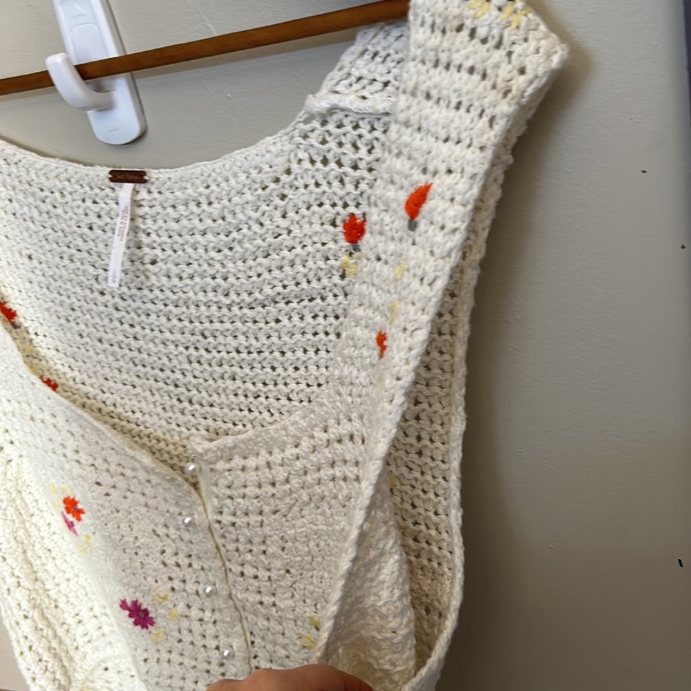 FREE PEOPLE Wildflowers Knit Cropped Cardigan Size Large - Picture 14 of 15